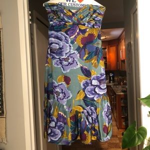 Gorgeous Anthropologie Floral Strapless Dress